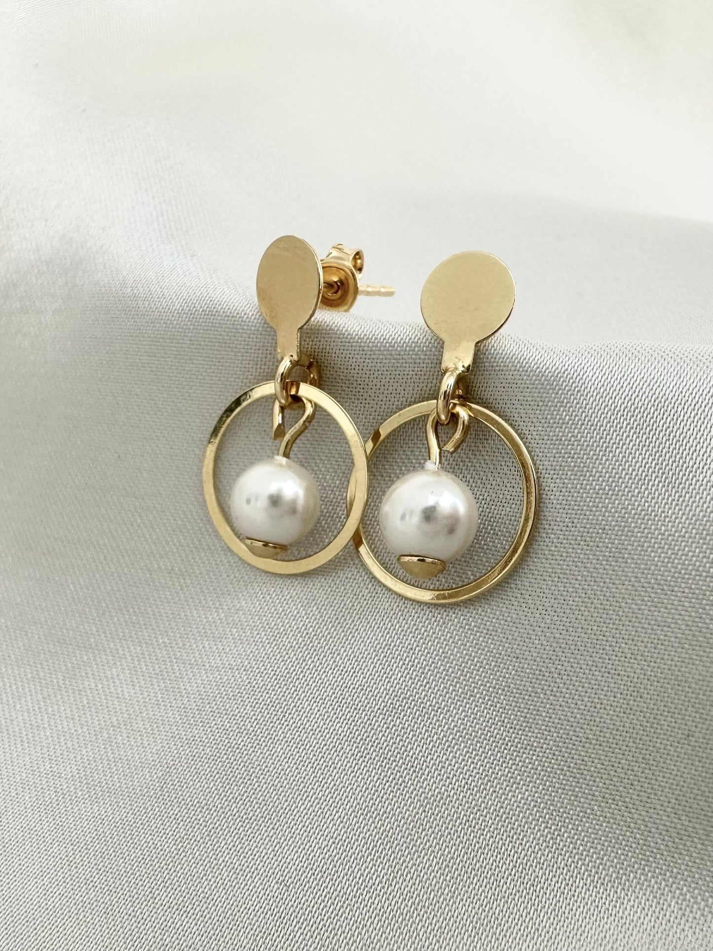 Earrings with Pearl and ring